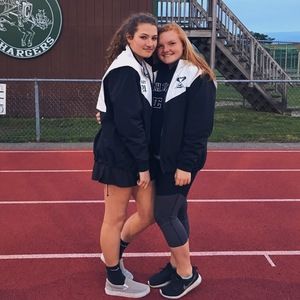 Meet your Posher, Gina